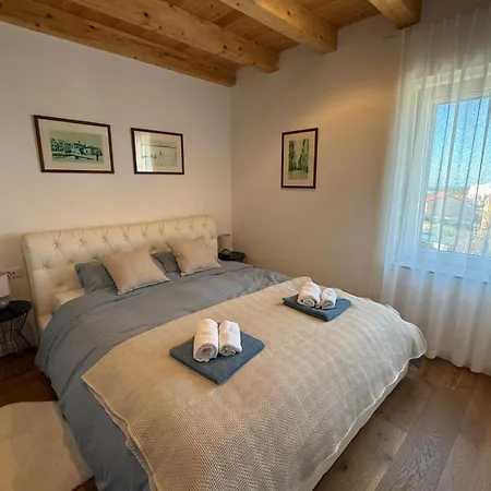 Casa Rinata Сasa de vacaciones Bužinija